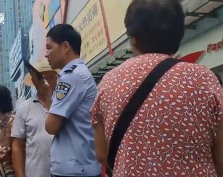 话晴空|大爷大妈为领免费大米互殴,凌晨4点排队,活动取消报警称骗人