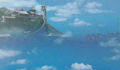 爱琴海出现海市蜃楼,1000年前的古人在内走动,时空碰撞真的存在?