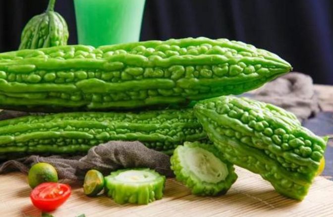 【排毒】女性想“不老神话”，多吃3大排毒菜，美容养颜，减肥燃脂