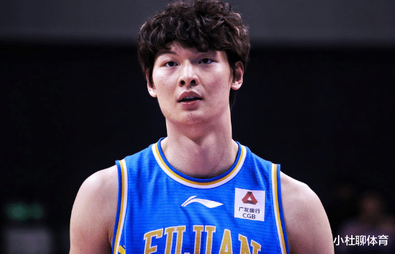 广厦|一飞冲天？广厦双核即将就位！八一全员打退堂鼓，王哲林立军令状