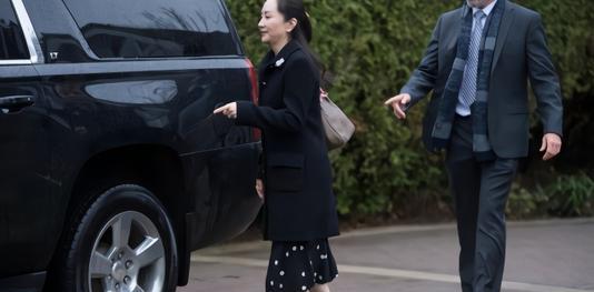 美国：孟晚舟到底是犯了什么罪？为什么加拿大不准获释？深析逮捕的过程