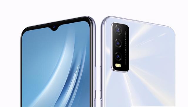 4G|迎战双11,iQOO U1x火速登场,899元起有啥配置?