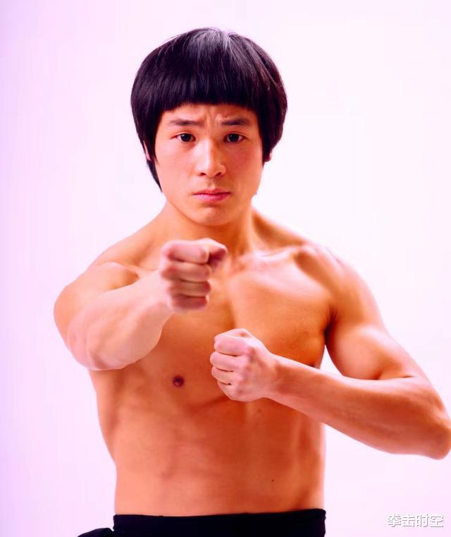 美国|现代李小龙炮轰特朗普：你当美国总统是对地球人最大的侮辱