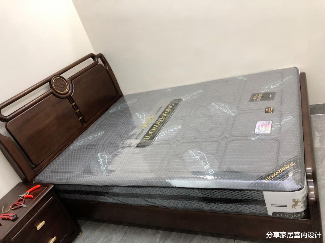 |他自己设计新房，本来装修轻奢风，没想到完工后演变成混搭风格！