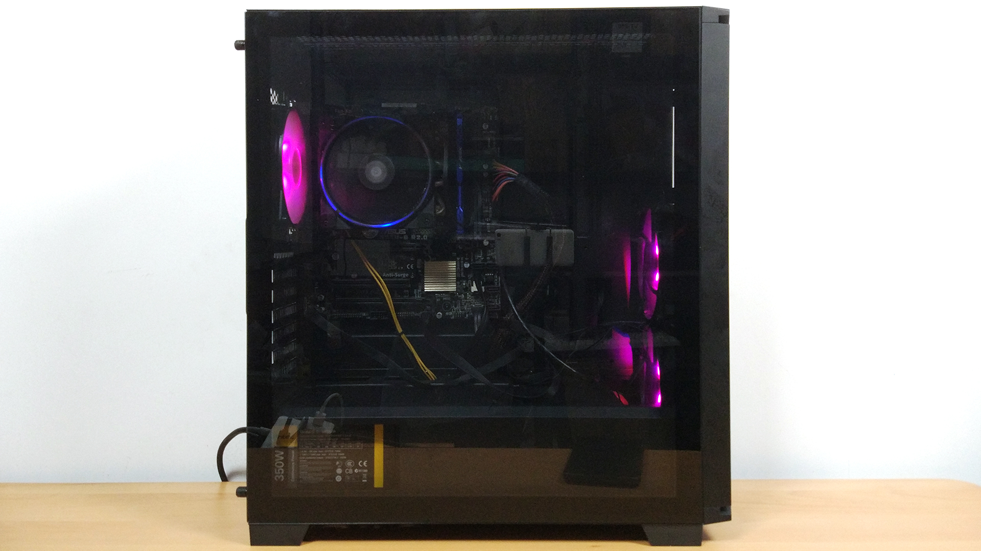 机箱|骨伽影武者X5中塔机箱：简约质朴容量大，可支持7+2拓展