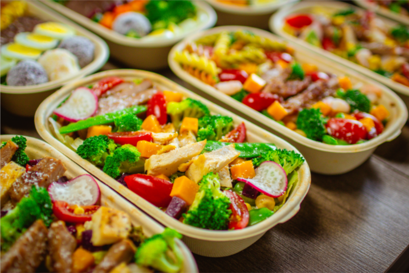 微软|轻食创业，是只做外卖好，还是开实体店更好？