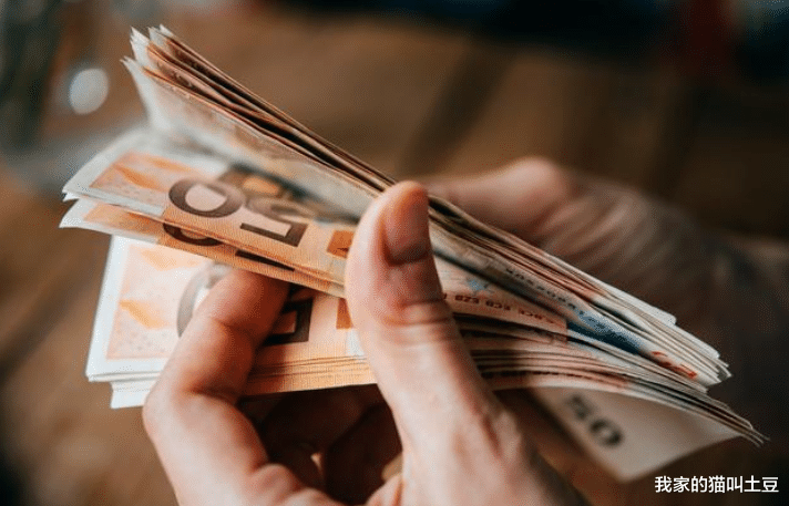 美团|几百万美团骑手，每天工作15小时收入才200多，说明了什么？