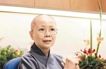 谭咏麟|他哄发妻丁克，却和小22岁歌迷偷偷生子，数亿资产全给私生子