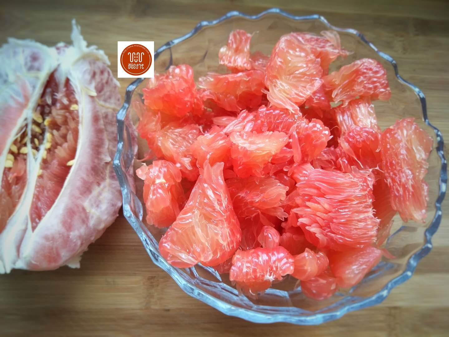 「蜂蜜」女人每天坚持吃这个，清香败火，淡斑嫩肤，不想变黄脸婆要试试！