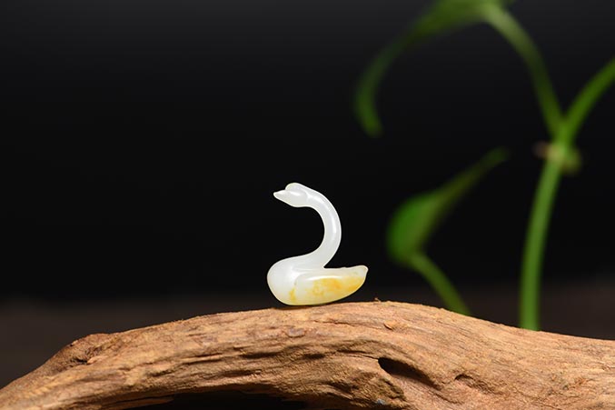 「小叶紫檀」玉石无言，却是最能抚慰人心的灵物