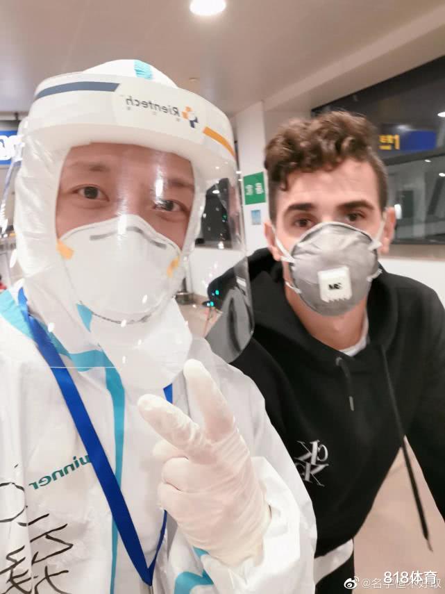 胡尔克：差距！胡尔克奥斯卡包机回中国，某中超俱乐部曾想让外援随货机回国