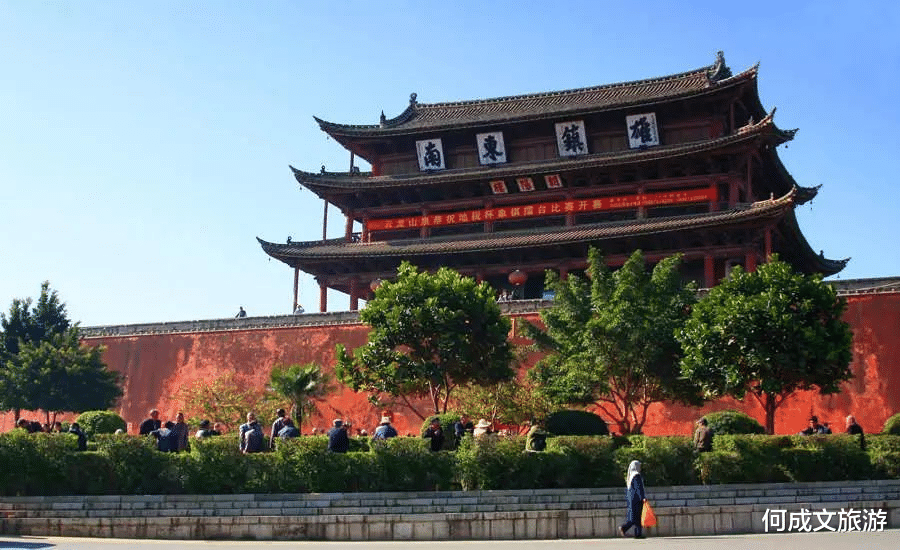 『建水』距离昆明不到2小时,藏有一个鲜有人知的古镇,3天3夜逛不完