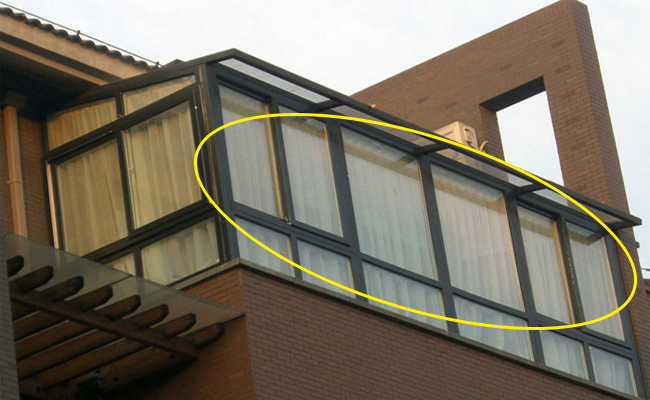 |越来越多人封阳台不用塑钢了，聪明人都用这种，耐用又好看！