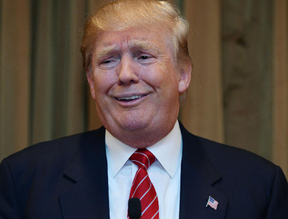 【特朗普】刚刚！世卫生组织曝出重大消息，轰动全球，特朗普迎来耻辱性一刻