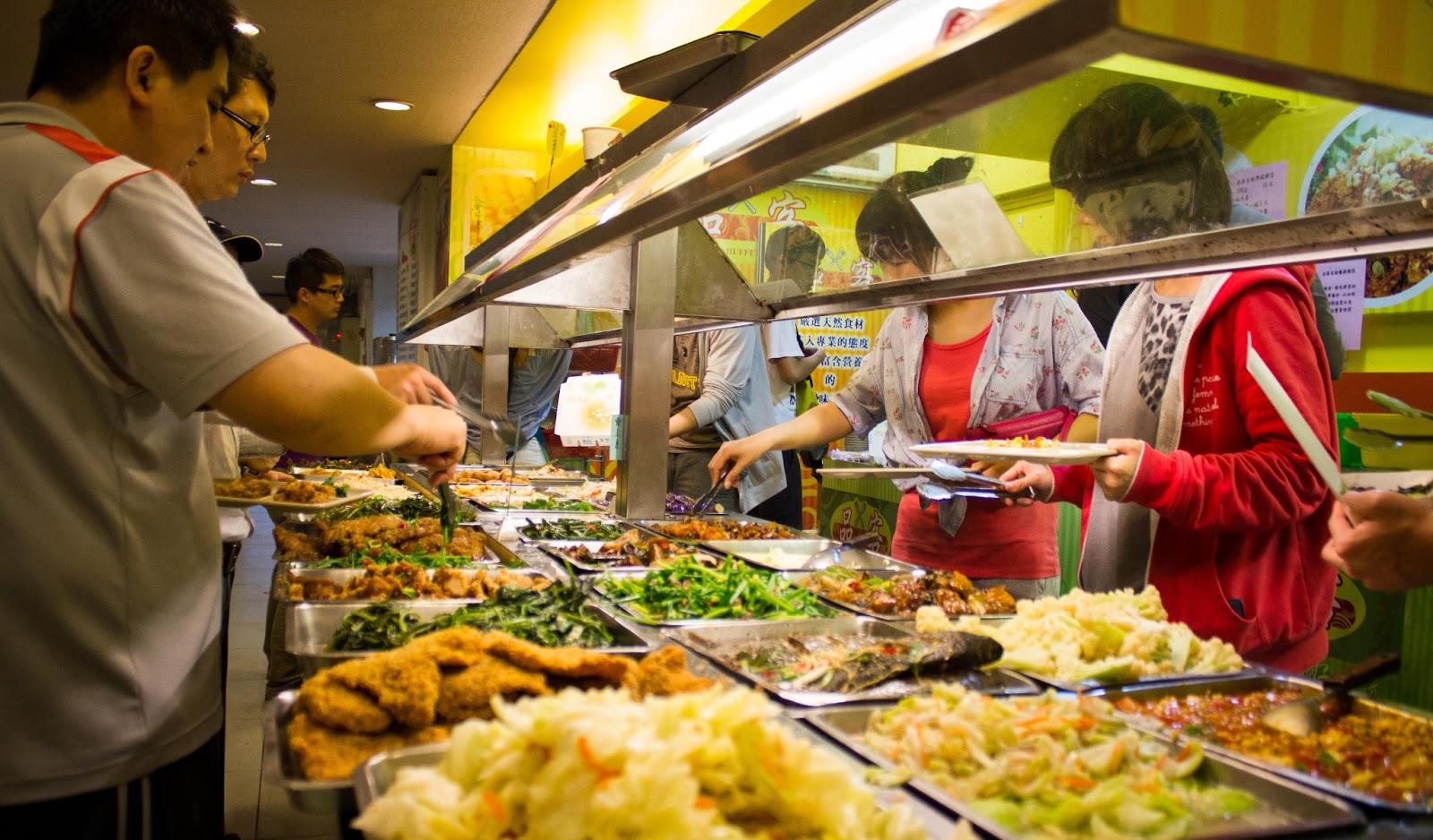 自助餐▲不管吃什么自助餐,这2种食物都不要碰,员工:我们自己都不愿吃