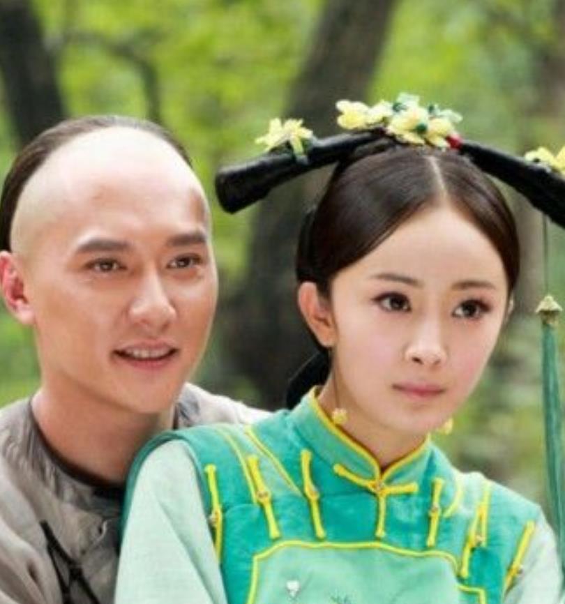 冯绍峰|冯绍峰同居两年的初恋，竟是《宫》里的她，难怪赵丽颖从不秀恩爱