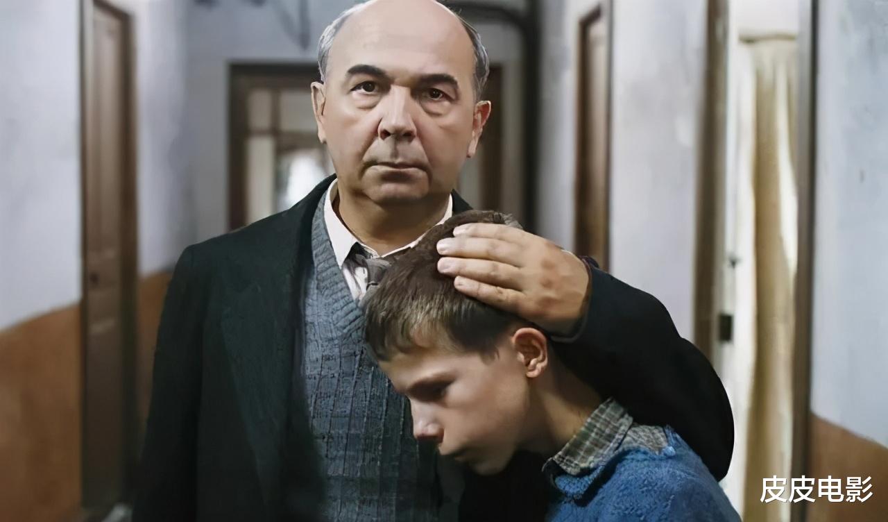 徐峥|因为周杰伦、徐峥，我又重温了这部豆瓣9.3电影！央视多次重播