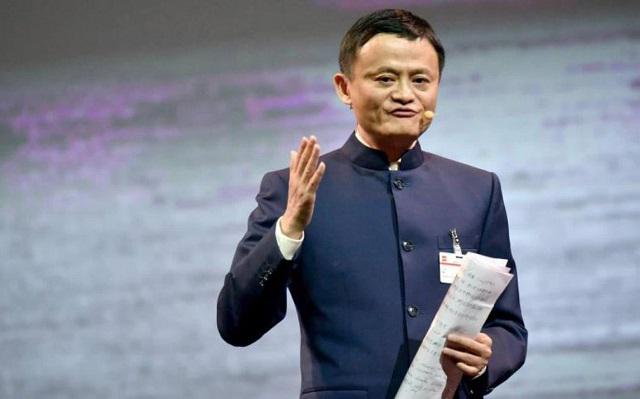 「马云」马云投资700亿,刘强东、李嘉诚相继布局,新购物模式在全国兴起