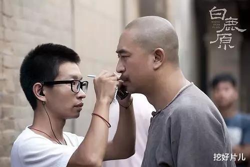 电视剧|筹备15年,播出一集就停播,这部耗资2.2亿的电视剧77集都是经典