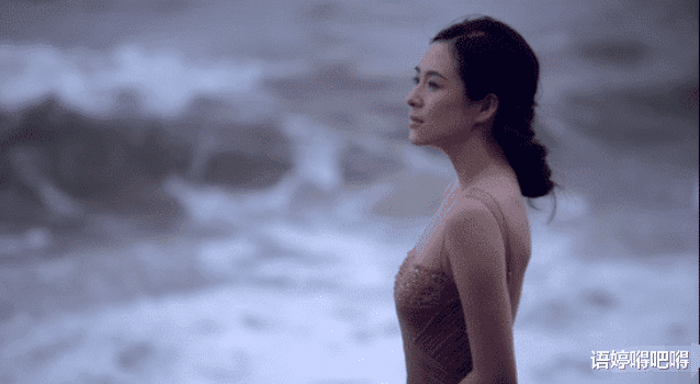 章子怡|章子怡17岁时有多惊艳?学生时期照片曝光,妥妥的清纯玉女啊