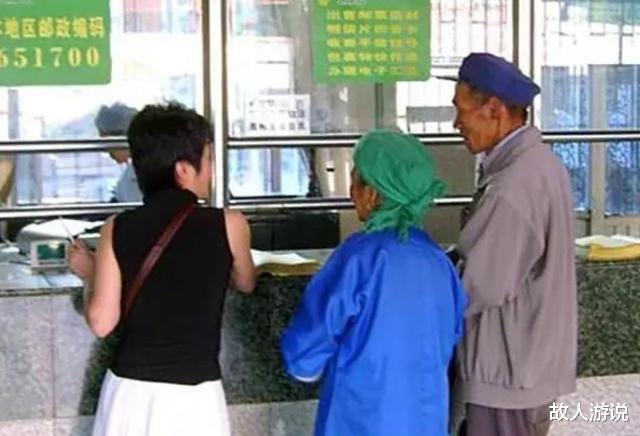 麻栗坡▲母子跨越20年的相见: 儿子牺牲后, 妈妈凑了20年路费才走到儿子墓前