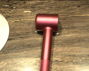 华为|王腾吐槽iPhone12太丑，殊不知这槽点治好了科技圈的通病