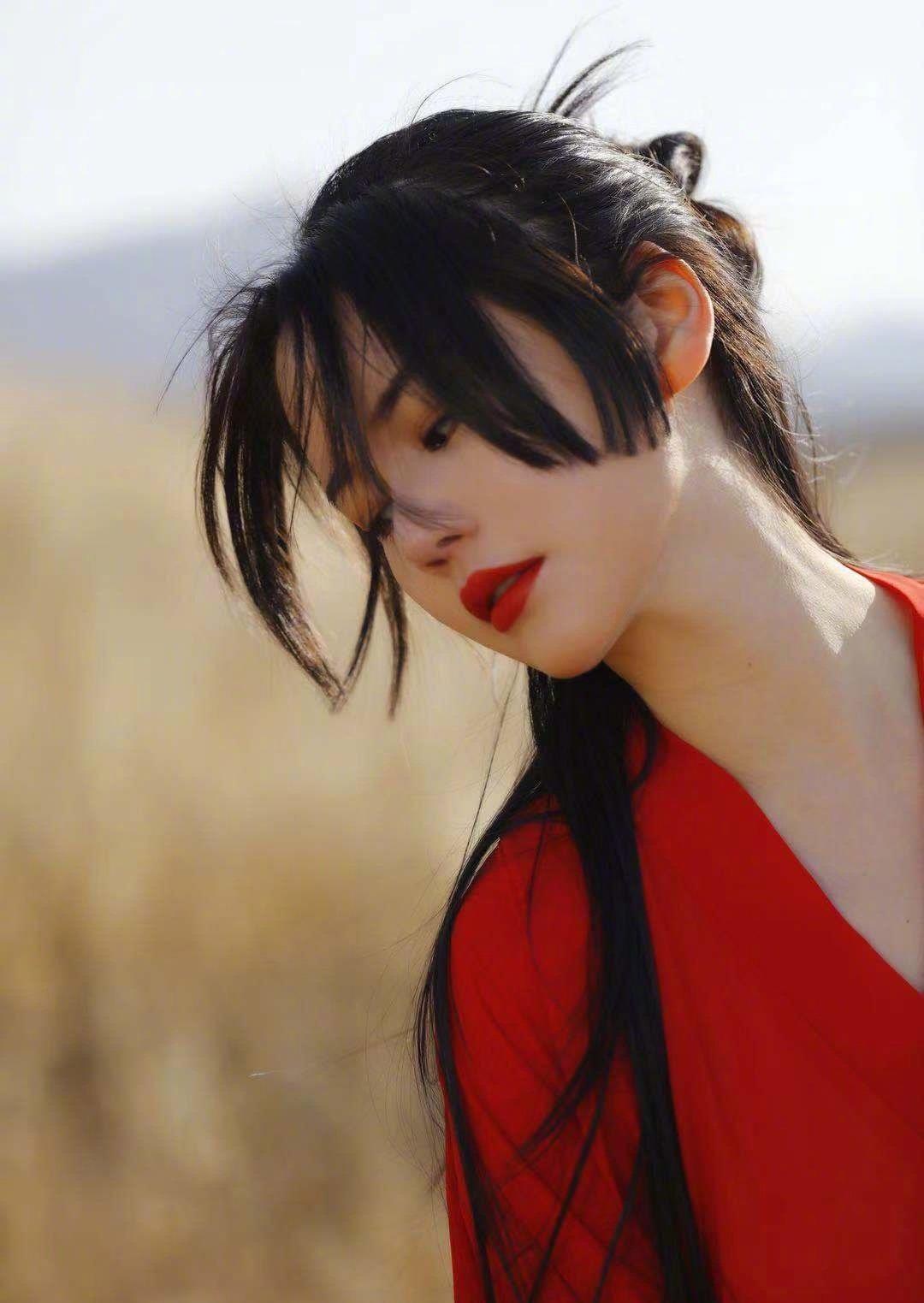 王晶■导演王晶官宣电影版《倚天屠龙记》主角阵容，网友：邱淑贞版最美