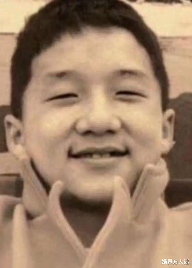 【李嘉欣】20名港星童年照：王祖贤是单眼皮，李嘉欣像洋娃娃，王菲变化最小