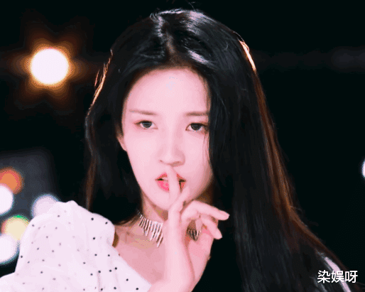 『刘些宁』初舞台主题曲考核失误后，刘些宁公演又失误，已被姜贞羽拉开距离