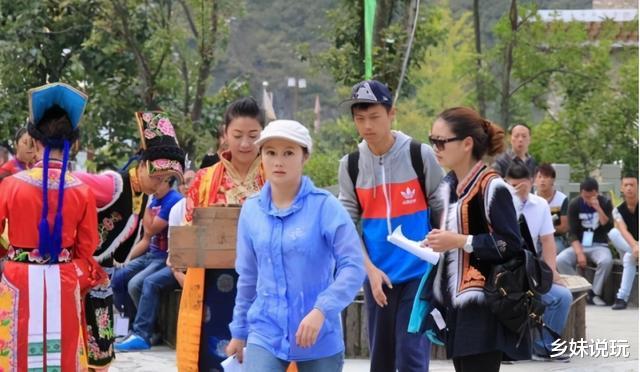 林平|前央视主持人房月婷，参加《非诚勿扰》相亲，1小时就被富商牵走