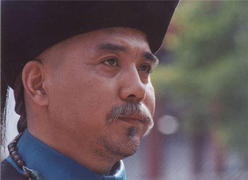 |袁世凯57岁病逝,留下的32个儿女今何在?个个都是人中龙凤