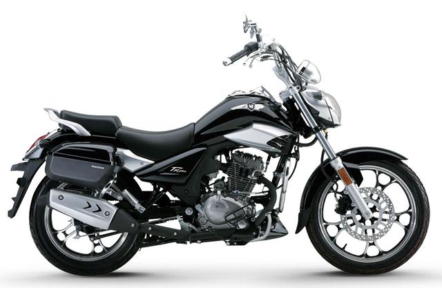 「动力」价格在一二万元左右，可以通勤实用的跨骑摩托车推存