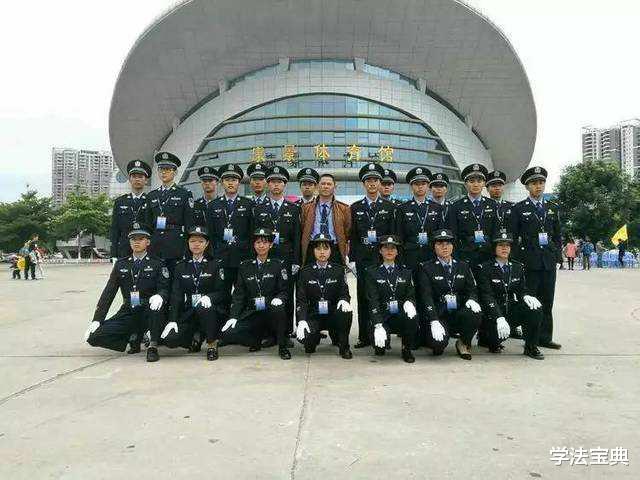 #警察#想当警察?你需要清楚这些,提前熟悉流程,报考志愿不迷路
