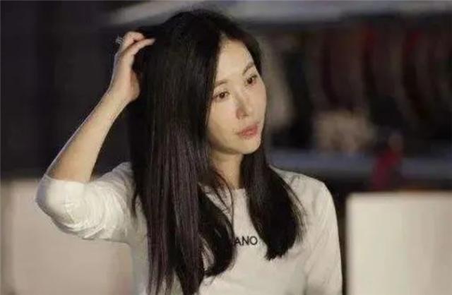 田朴珺|“该散的终会散”：38岁田朴珺的套路，68岁的王石，真的没看透吗