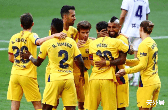 梅西|1-0阻皇马本轮夺冠!巴萨一战揪出“伪巨星”,梅西缔造全新历史