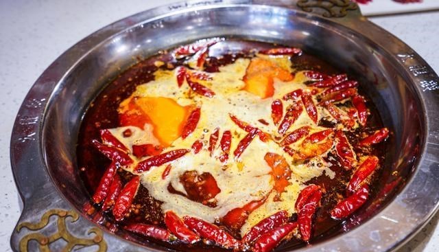 阿毛集结站 中国独创的包容性最强的美食，历史悠久，尤其冬日里让人欲罢不能