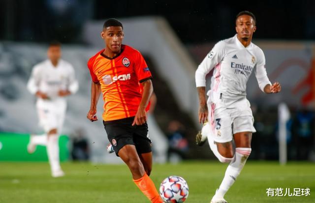 巴西队|不是罗德里戈，不是维尼修斯，闪耀皇马主场的巴西00后是他！