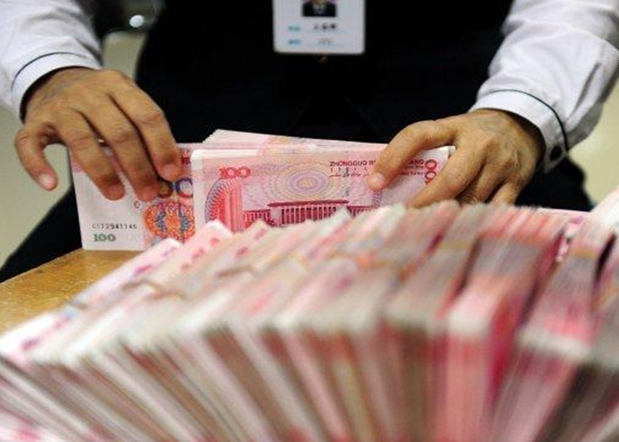 银行|手有20万，该如何存款？银行行长透露：这样存，每年躺着拿一万！