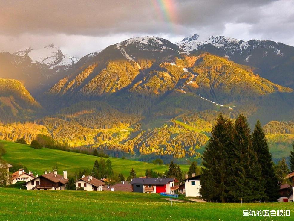 狮子座|这些星座女,才是名副其实的,“乘风破浪”的姐姐