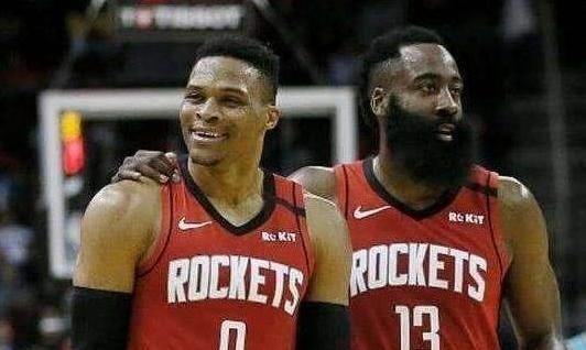 字母哥■5换1抢字母哥？火箭担心的事情来了，哈登威少或散伙！