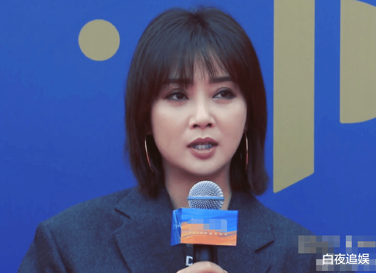 殷桃|41岁殷桃近照曝光，瘦身之后脱离“土”气，少女感也太足了吧？