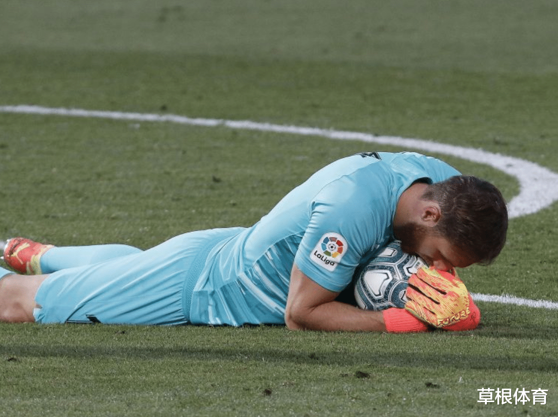 巴塞罗那@西甲积分榜:梅西哑火+一场1-0让巴萨重回榜首,马竞1-0升至第3