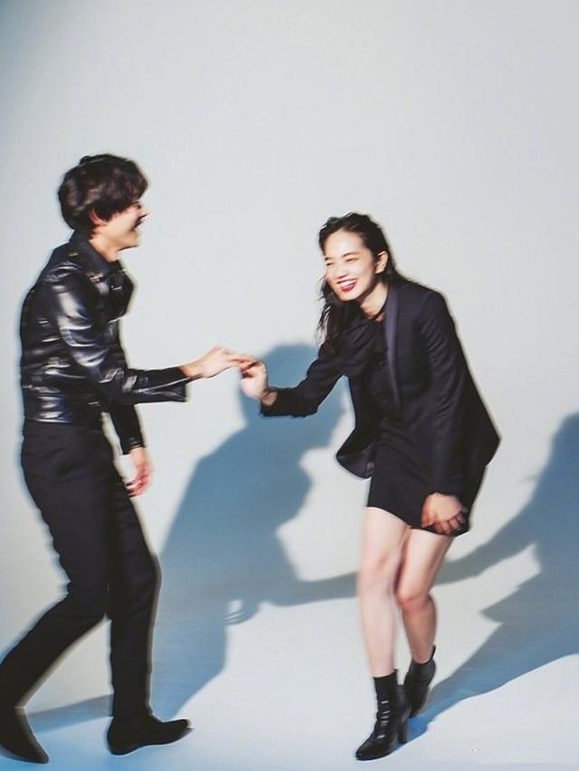 小松菜奈：小松菜奈新男友曝光！甜蜜演绎夏日糖果色，跟权志龙还差点一意思