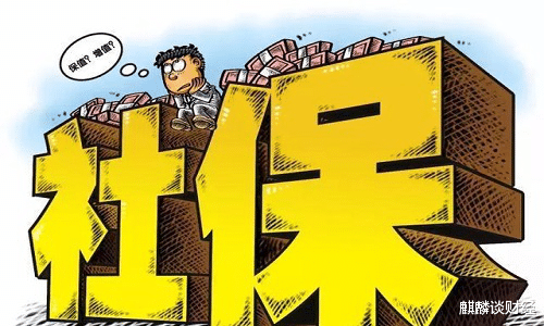 「养老金」满65周岁每月多领这个数！养老金上调，你达到平均养老水平了吗？