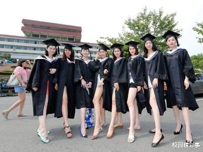 『南京大学』都是顶尖的双一流大学,南京大学和武汉大学谁的实力更强?