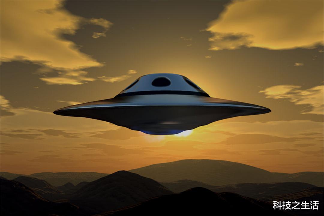 英国|卡尔文事件是什么?英国上空出现30米长不明物,不像现代飞机!