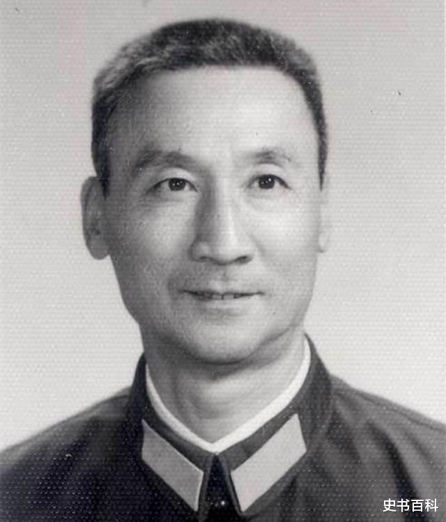 京剧|父亲京剧大师, 母亲30年代影星, 妻子当家花旦, 他却演了一辈子配角