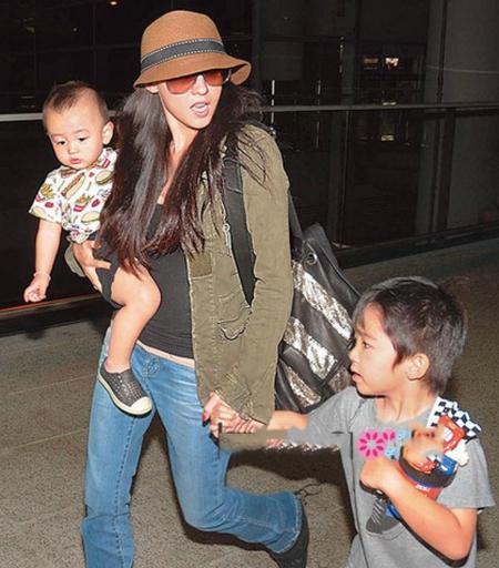 #钱雁秋#我养你要成真?港媒曝周星驰张柏芝宣布结婚,网友纷纷感叹不已