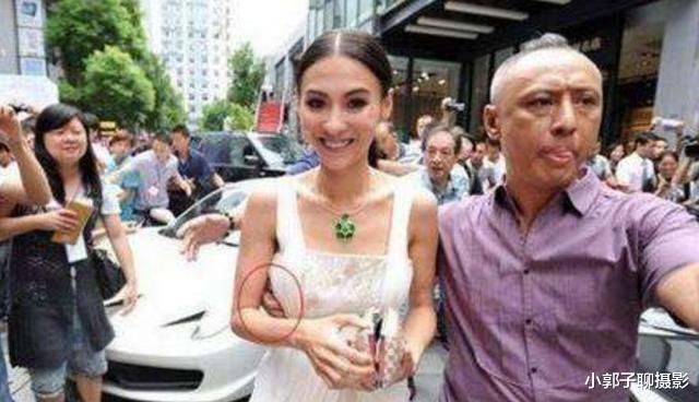 『吴京』为什么吴京劝女孩子不要进娱乐圈？看到baby腰间的手，瞬间明白了