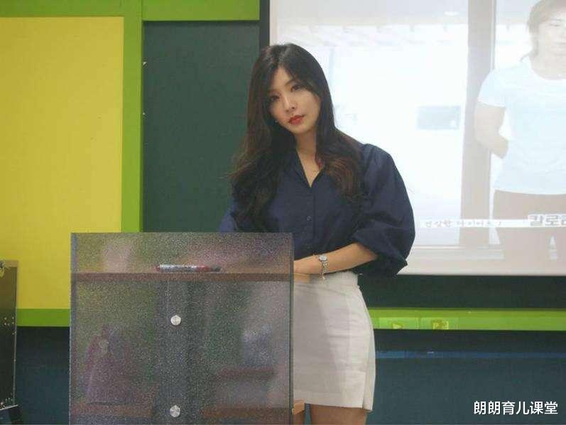 范冰冰|“最美班主任”火了，长相神似范冰冰，网友：我想回去复读